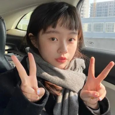 有些女孩这样做